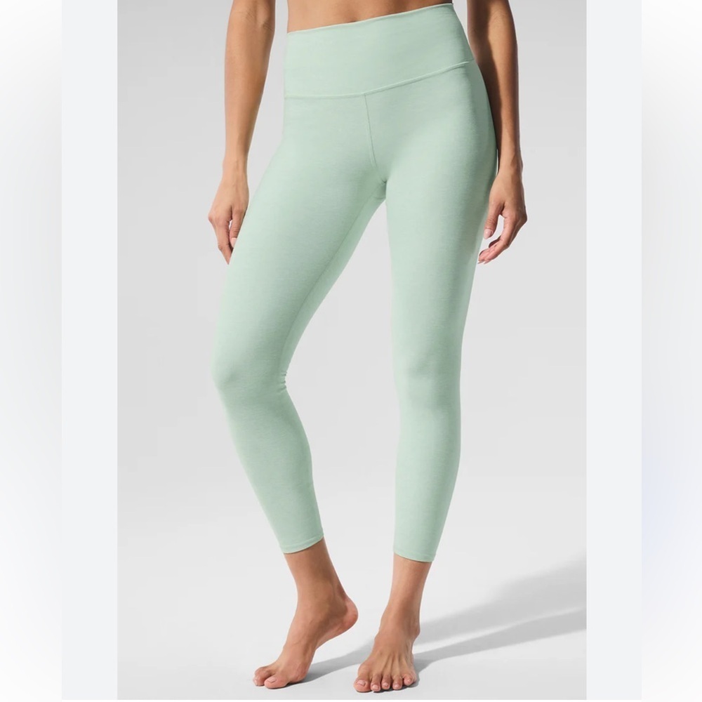 NWT Harmony Balance Light Green Leggings Size Large